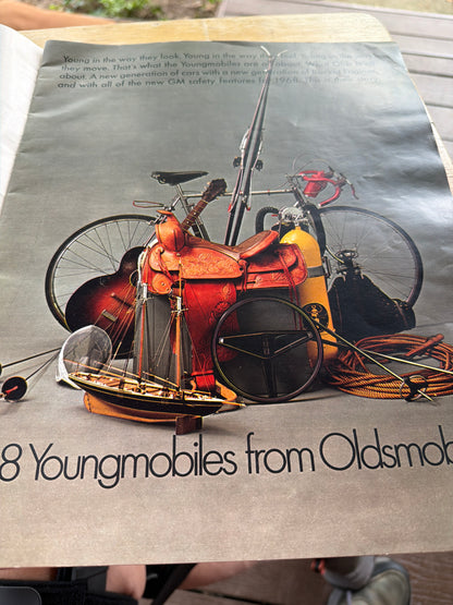 Vintage Oldsmobile 1968 full line Automobile brochure